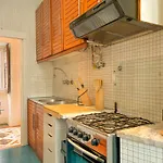 My Fair - 2 Bedroom Near Principe Real * Lisboa