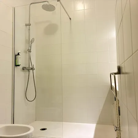 My Fair - 2 Bedroom Near Principe Real 公寓