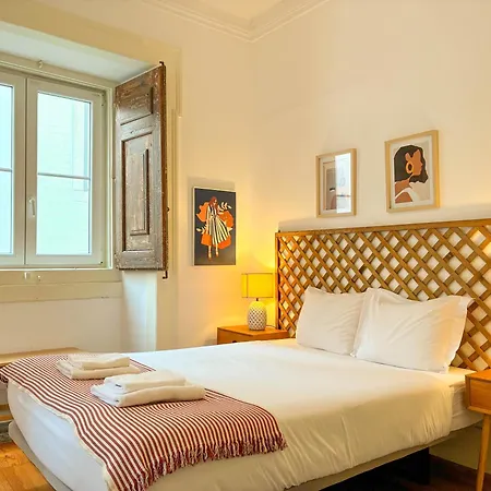 Apartment My Fair - 2 Bedroom Near Principe Real Lissabon